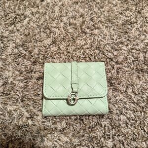 Elegant Mint Green Quilted Women's Wallet